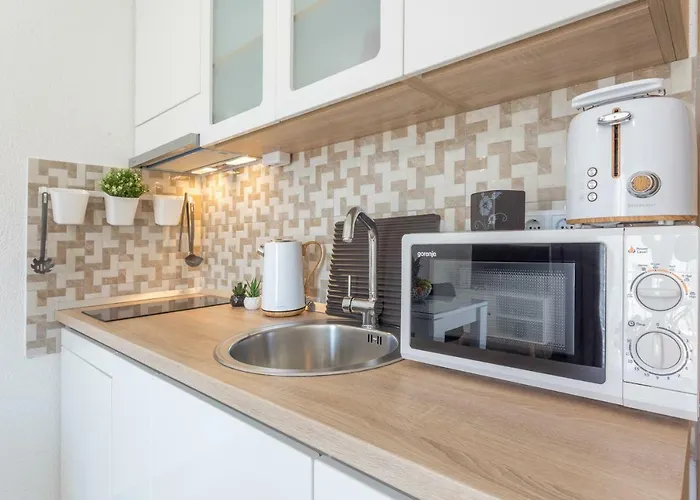 Marina Pavic 02 Apartmán